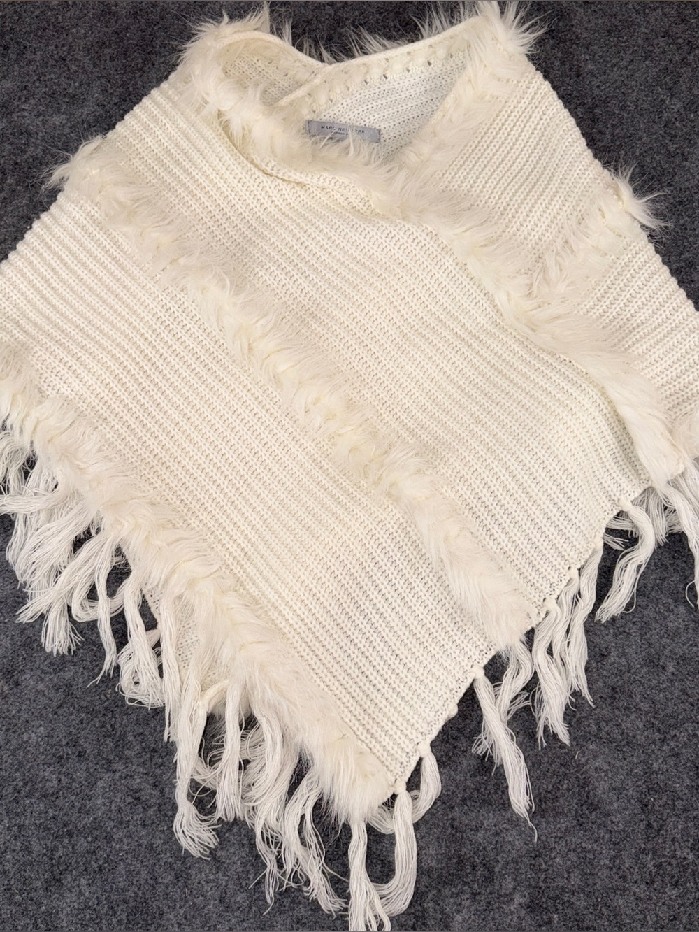 Marc New York Andrew Marc Poncho Sweater One Size White Faux Fur Trim Fringe